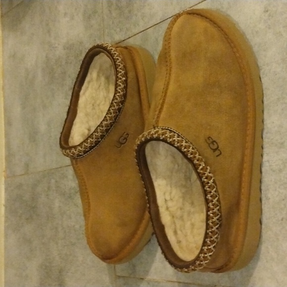 UGG Shoes - TASMAN UGG